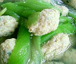 李孃孃爱厨房之一一丝瓜丸子汤的做法