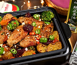 圣诞聚餐必备的什锦鸡翅锅的做法