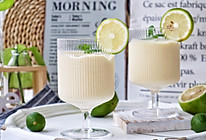 #夏日消暑，非它莫属#夏日香气柠檬巴巴露亚的做法