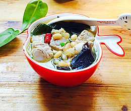 海带黄豆排骨汤的做法