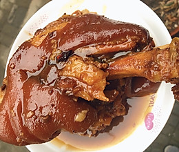 软糯可口的红烧肘子的做法