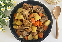 #流感季饮食攻略#胡萝卜土豆炖排骨的做法