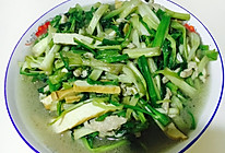 水芹菜炒香干的做法