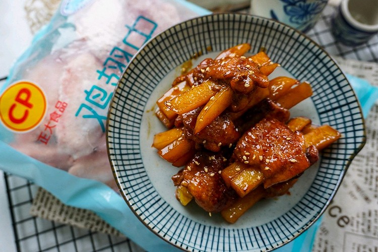 可乐鸡翅土豆的做法