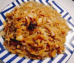 酸菜炒粉条，又名渍菜粉，酸爽下饭首选的做法