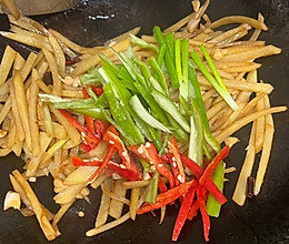 醋溜土豆丝的做法