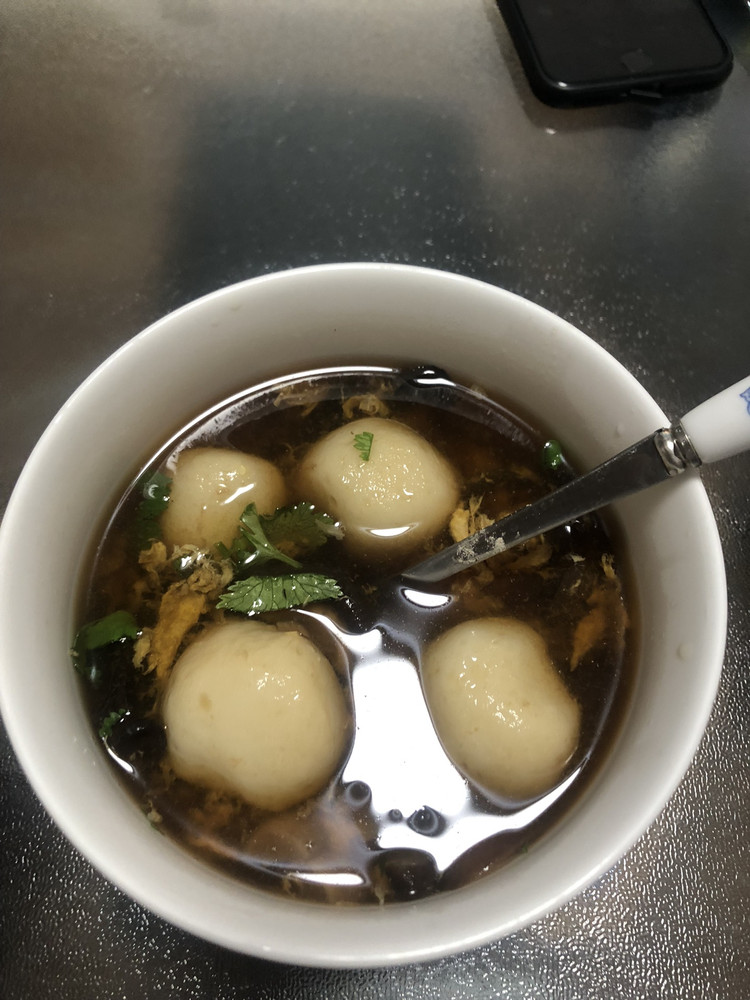 鱼丸汤的做法