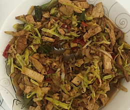 韭黄炒豆干的做法