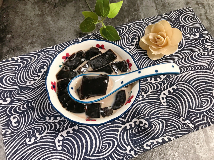 清热祛湿茯苓膏的做法