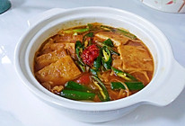 酱油葱菇豆腐锅的做法