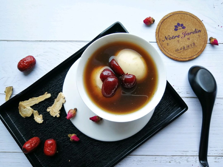 当归鸡蛋糖水～好男人为她收藏吧！的做法