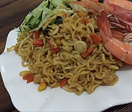 鲜虾鱼板面不一样的吃法，更多的美味的做法