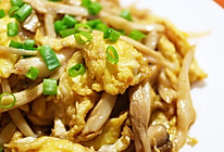 杏鲍菇炒鸡蛋的做法