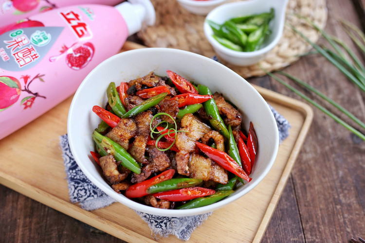 农家小炒肉的做法