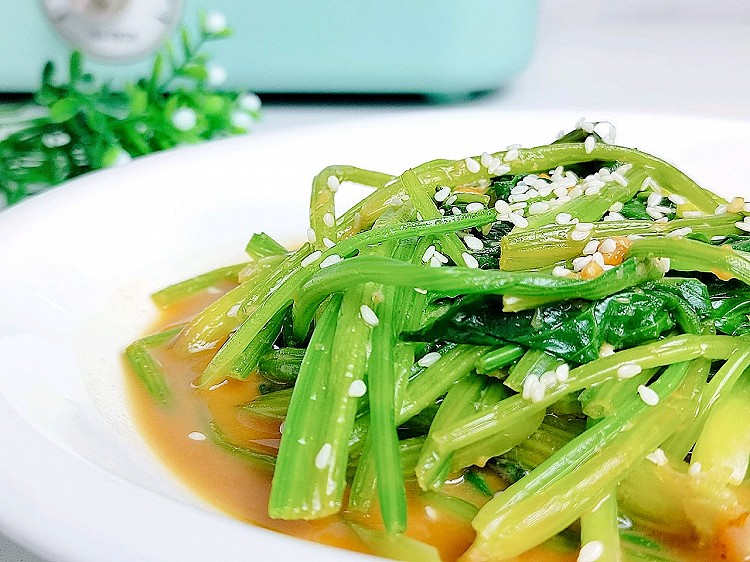 麻酱拌菠菜 | 小学生营养早餐餐单的做法