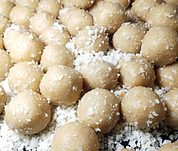 杏仁雪肌丸的做法