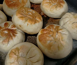 黄金水煎包(羊肉白菜馅)的做法