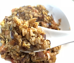 西红柿鸡蛋炒米饭的做法