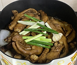 焖掌翼煲的做法