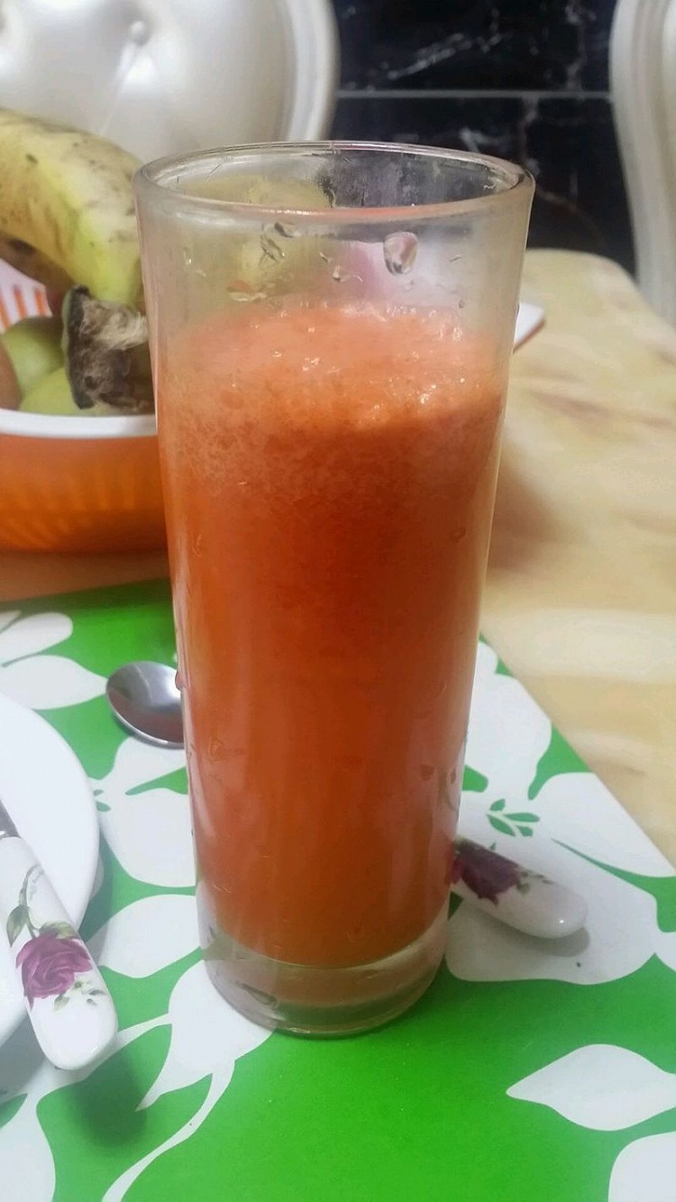 胡萝卜番茄汁的做法