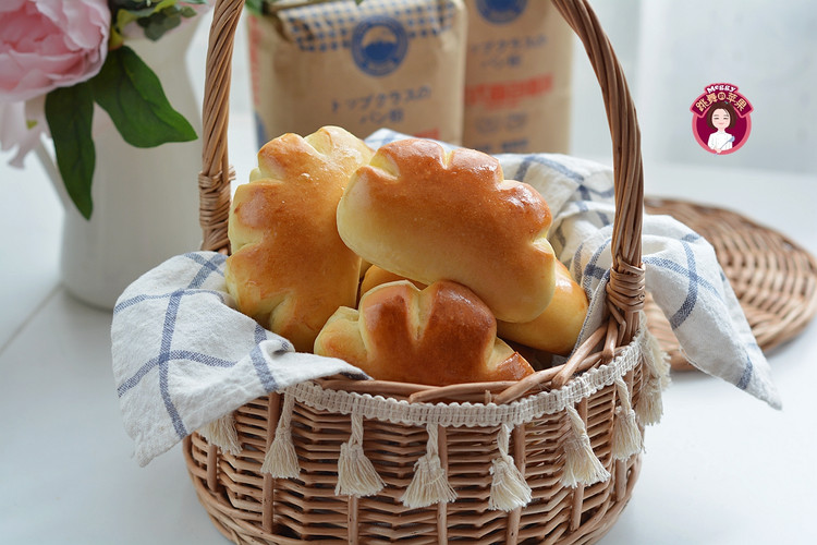 波兰种肉松小面包的做法