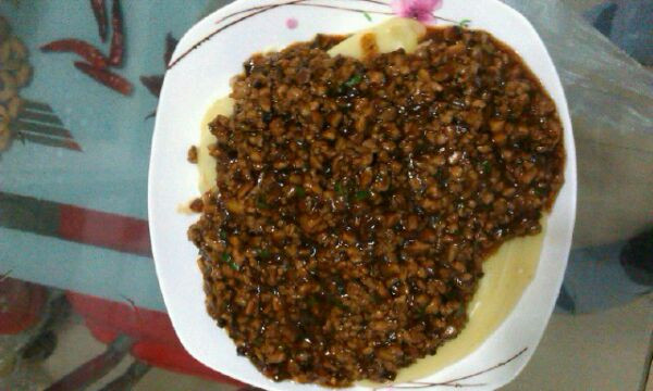 香菇肉沫土豆泥的做法