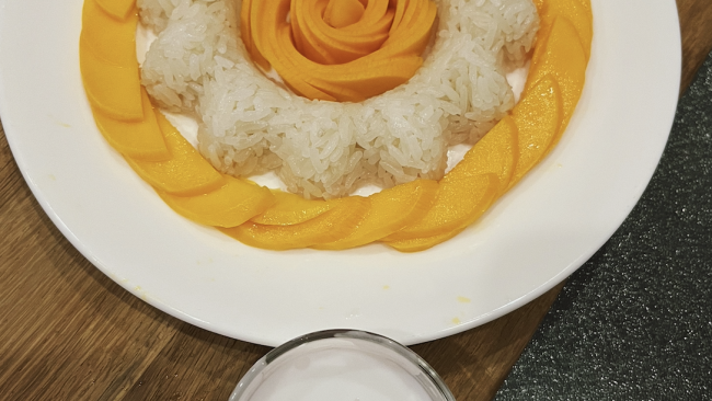 椰汁糯米芒果饭的做法