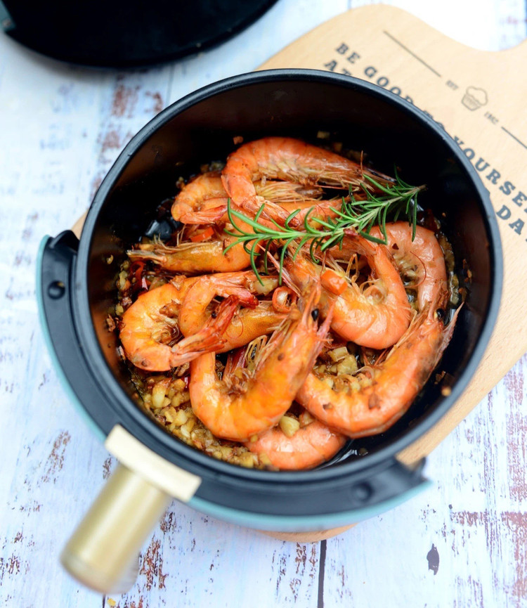 【蒜蓉烤虾】空气炸锅和烤箱都可以轻松做的做法