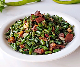 蒜辣酱肉煸豇豆的做法