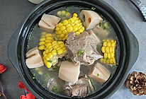 #晒出你的中秋团圆饭#莲藕玉米排骨汤的做法