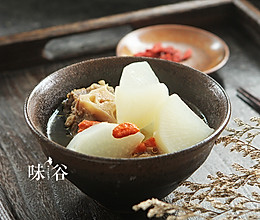 秋冬进补（白萝卜牛尾汤）的做法