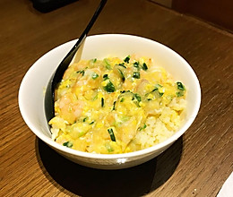 滑蛋虾仁饭的做法