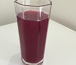 不用榨汁机的葡萄汁的做法