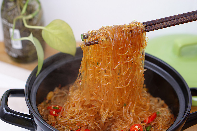 蚂蚁上树的做法