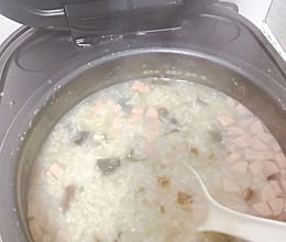 皮蛋火腿香菇青菜粥的做法