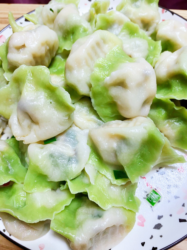 肉三鲜饺子的做法