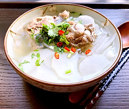 羊肉白萝卜汤的做法