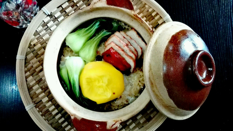 好吃的啃锅&叉烧煲仔饭的做法