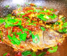 #花式炖煮不停歇#香煎罗非鱼的做法