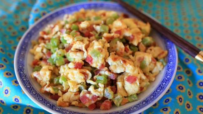 腊味苦瓜蛋的做法