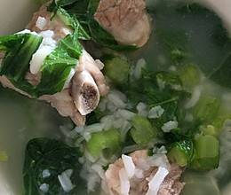 介菜排骨粥的做法
