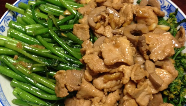 青菜炒肉的做法