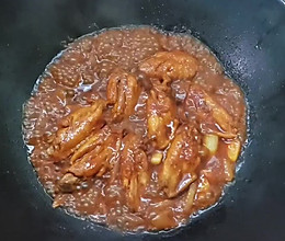 酱焖鸡翅的做法