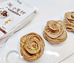 全麦粉玫瑰花煎饺#年味十足的中式面点#的做法