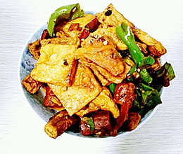 香肠炒千页豆腐的做法