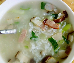 香菇油菜培根粥的做法