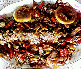 香煎秋刀鱼的做法