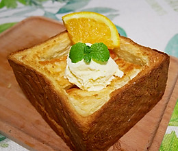 冰激凌厚多士的做法