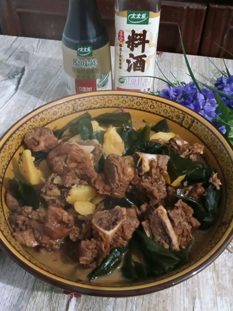 土豆炖大骨头的做法