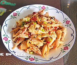 凉拌霸王鸡腿的做法